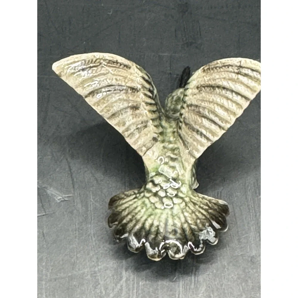 Porcelain Hummingbird With Flower 1
